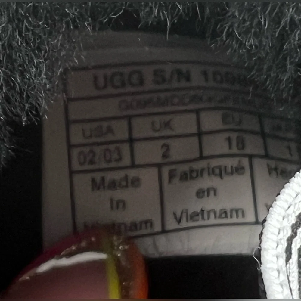 NWT UGG Infant Fluff Yeah Furry Fuzzy Sandals Black - Picture 3 of 10